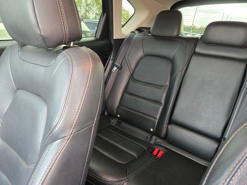 Used 2023 MAZDA CX-5 AWD 2.5 S w/ Preferred Package image 12