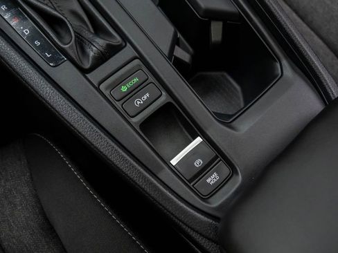 Used 2025 Honda Accord SE image 27