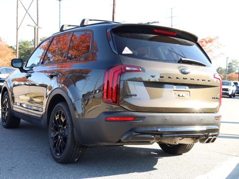 Used 2021 Kia Telluride SX w/ SX Prestige Package image 18