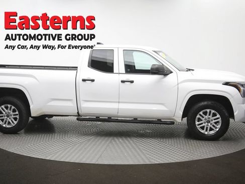 Used 2022 Toyota Tundra SR AWD/4WD image 47