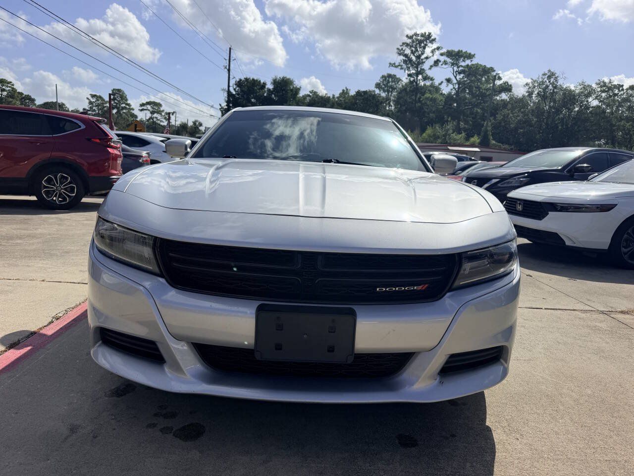 Used 2020 Dodge Charger SXT RWD image 3
