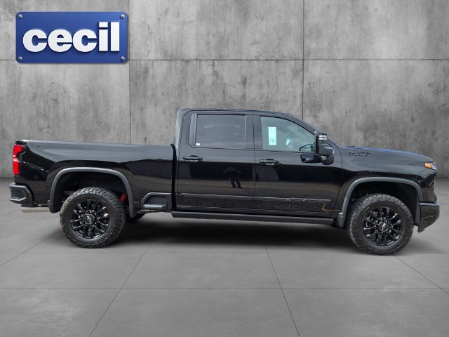 New 2026 Chevrolet Silverado 2500 High Country w/ High Country Premium Package AWD/4WD image 4