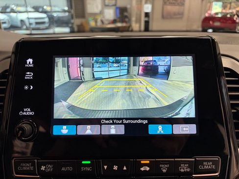 Used 2022 Honda Odyssey Touring image 24