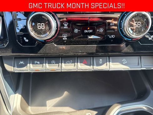 New 2026 GMC Sierra 1500 Denali w/ Denali Reserve Package AWD/4WD image 33