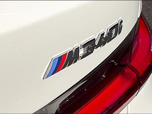 Used 2023 BMW M340i xDrive image 24