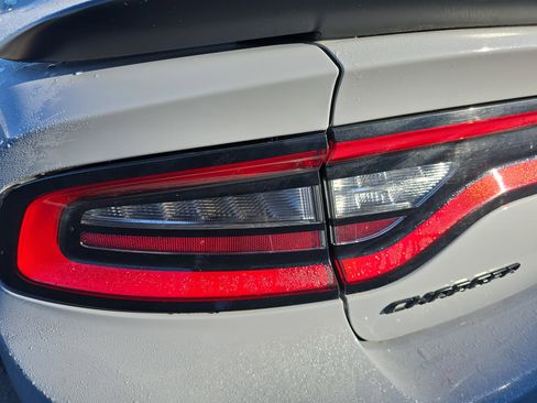 Used 2022 Dodge Charger SXT w/ Blacktop Package image 29