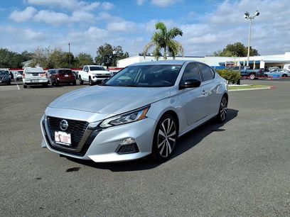 Used 2022 Nissan Altima 2.5 SR