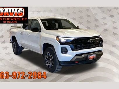Used 2024 Chevrolet Colorado Z71 w/ Z71 Convenience Package 2