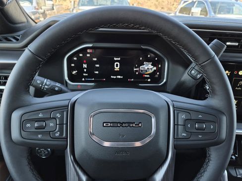 New 2026 GMC Sierra 2500 Denali Ultimate w/ Max Trailering Package image 17