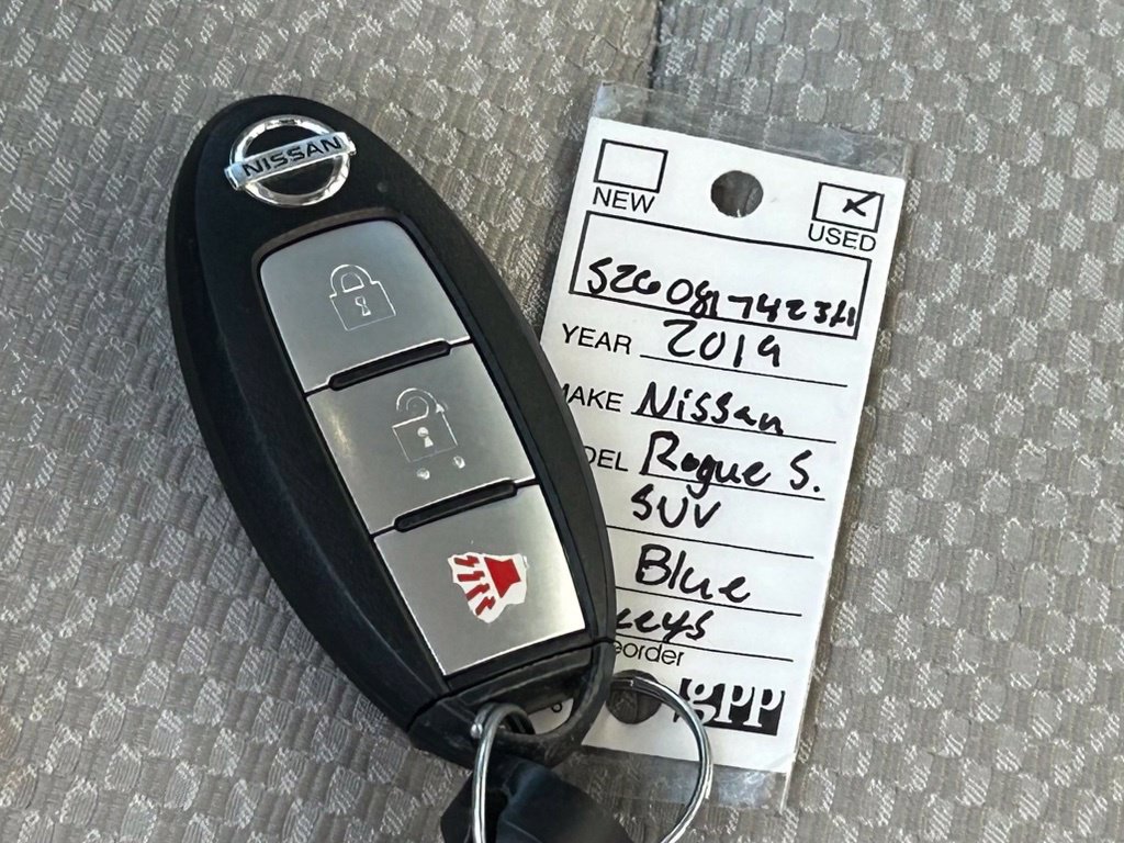 Used 2019 Nissan Rogue Sport SV FWD image 52