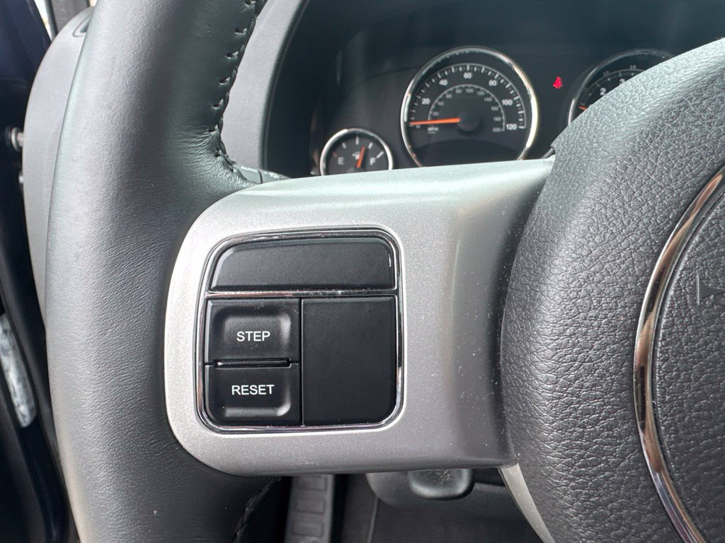 Used 2016 Jeep Compass High Altitude AWD/4WD image 12