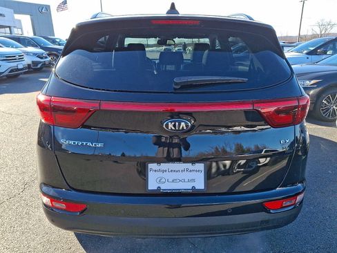 Used 2019 Kia Sportage EX w/ Option Group 040 image 4