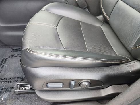 Used 2023 Chevrolet Equinox Premier FWD image 27