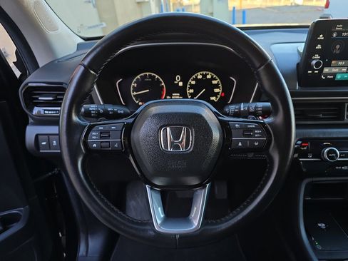 Used 2024 Honda Pilot EX-L image 13