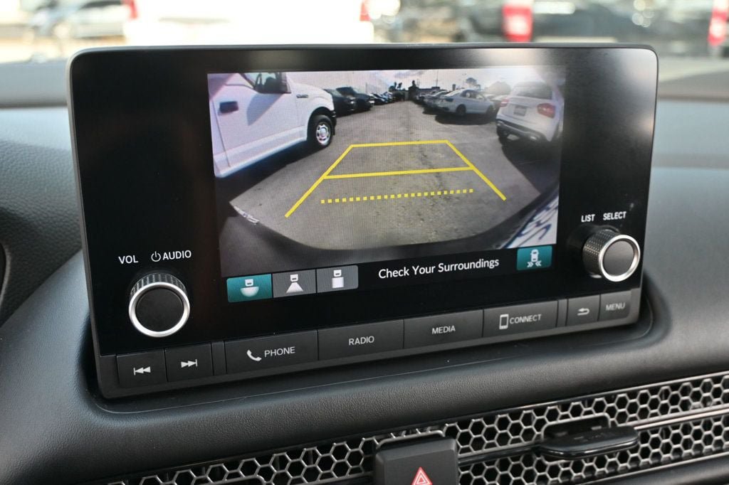 Used 2023 Honda HR-V Sport image 14