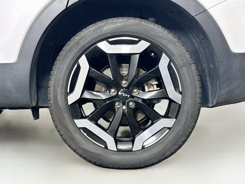 Used 2025 Kia Telluride S AWD/4WD image 11