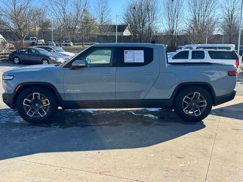 Used 2022 Rivian R1T Launch Edition image 4
