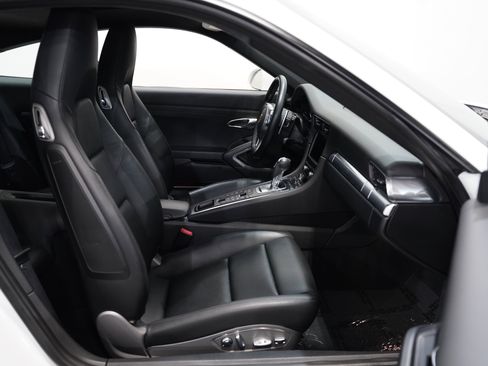Used 2014 Porsche 911 Carrera S image 28