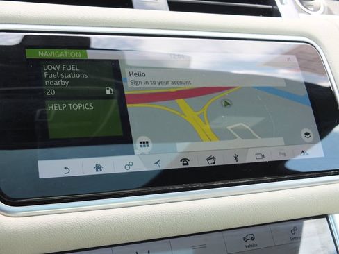 Used 2019 Land Rover Range Rover Sport HSE AWD/4WD image 3