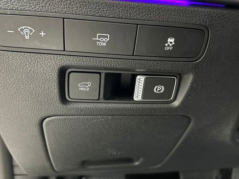 Used 2025 Hyundai Palisade Calligraphy image 20