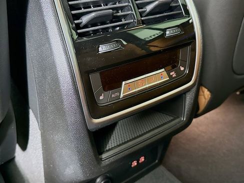 New 2026 BMW X5 xDrive50e w/ M Sport Package image 27