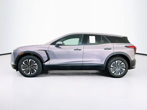 Used 2024 Chevrolet Blazer EV LT AWD/4WD image 4