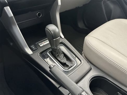 Used 2015 Subaru Forester 2.5i Touring w/ Protection Package #2 image 18