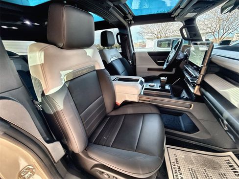 Certified 2024 GMC Hummer EV 3X w/ LPO, Illumination Package image 27