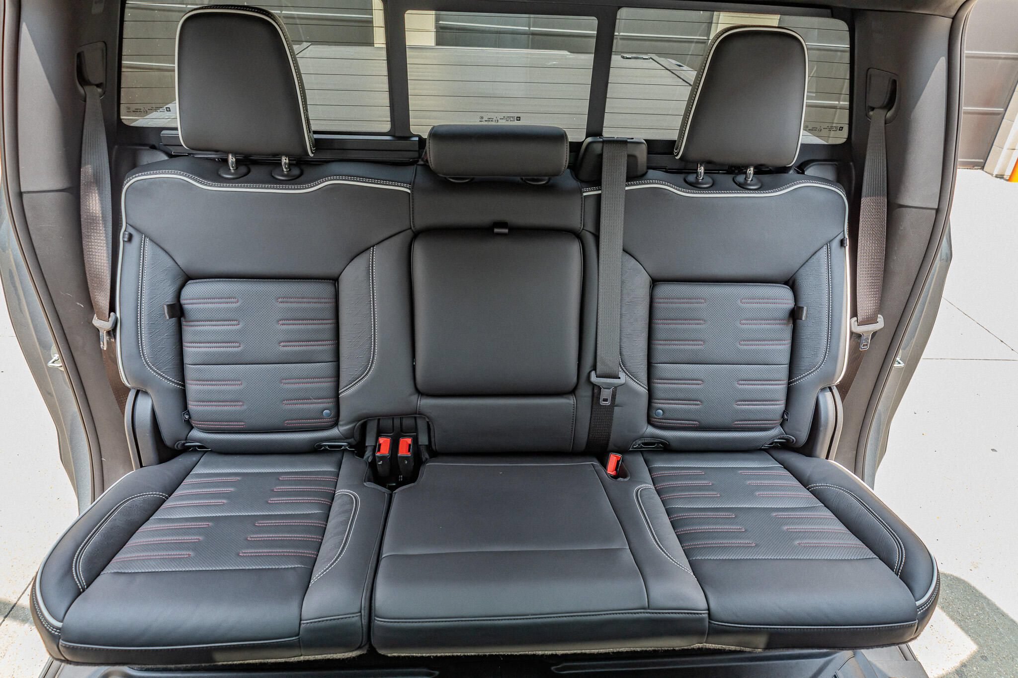 Used 2023 GMC Sierra 1500 AT4X AWD/4WD image 35