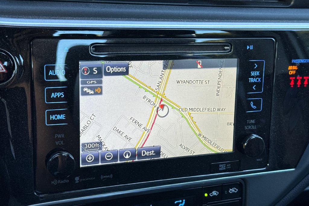 Certified 2019 Toyota Corolla XLE FWD image 17