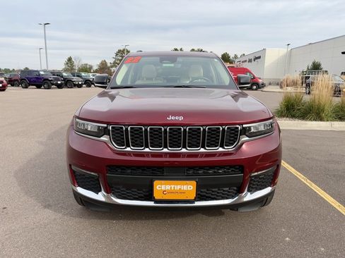 Used 2022 Jeep Grand Cherokee L Limited w/ Trailer Tow Group (B) image 9