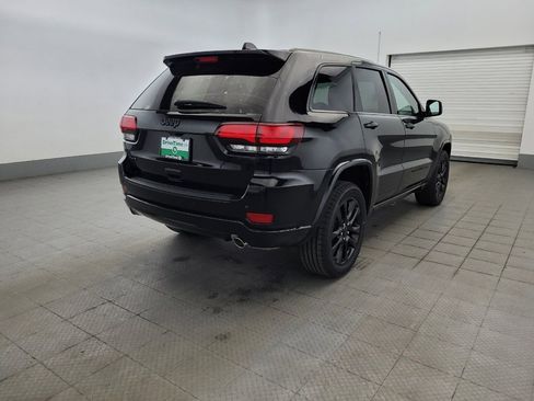 Used 2022 Jeep Grand Cherokee Laredo X AWD/4WD image 9
