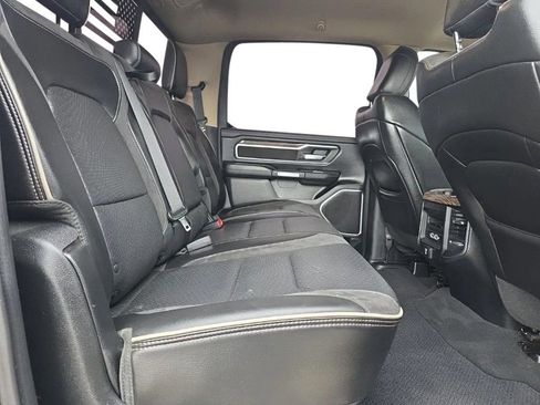 Used 2019 RAM 1500 Laramie AWD/4WD image 17