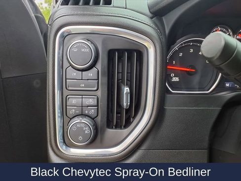 Used 2023 Chevrolet Silverado 2500 LT w/ Convenience Package AWD/4WD image 26
