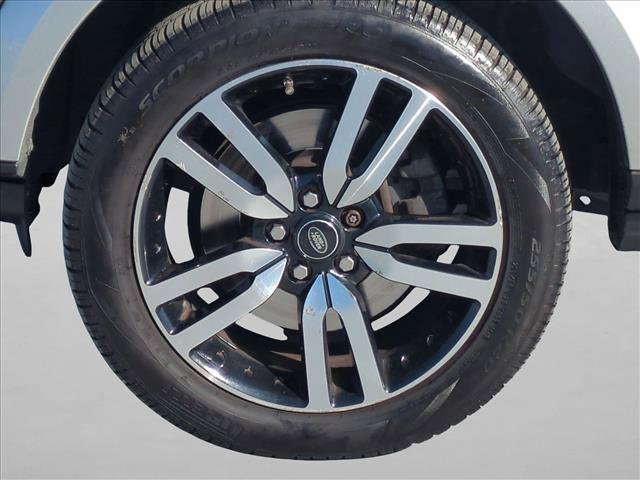 Used 2016 Land Rover LR4 HSE LUX AWD/4WD image 24