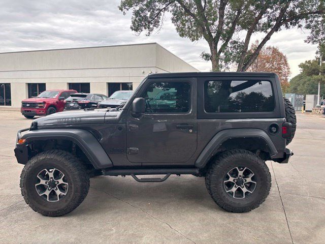 Used 2022 Jeep Wrangler Sport AWD/4WD image 3