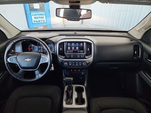 Used 2021 Chevrolet Colorado LT w/ LT Convenience Package RWD image 18