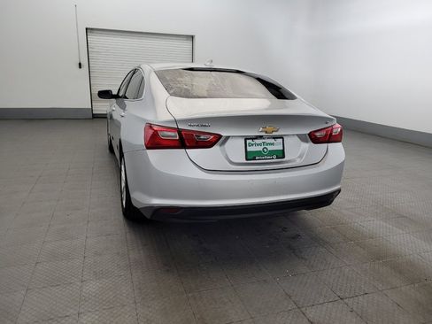 Used 2018 Chevrolet Malibu LT FWD image 6