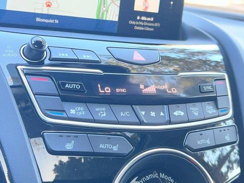 Used 2025 Acura RDX w/ Technology Package AWD/4WD image 25