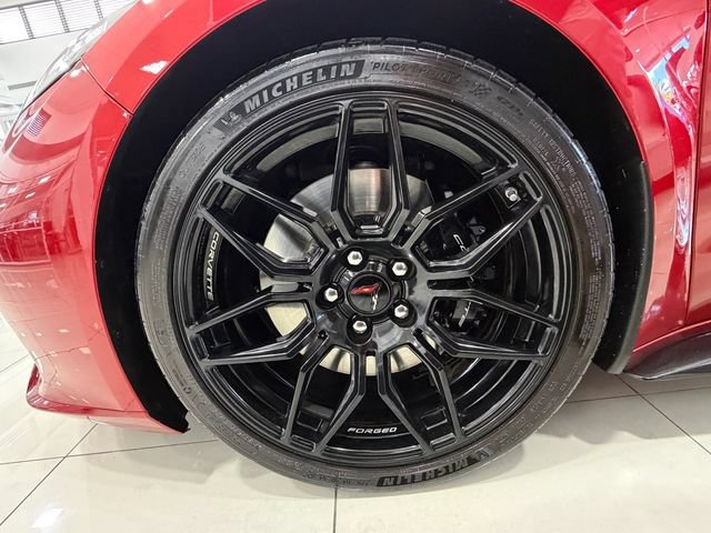 Used 2025 Chevrolet Corvette Z06 RWD image 7