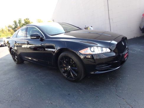 Used 2013 Jaguar XJ AWD image 62