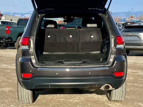 Used 2021 Jeep Grand Cherokee Limited w/ Luxury Group II image 21