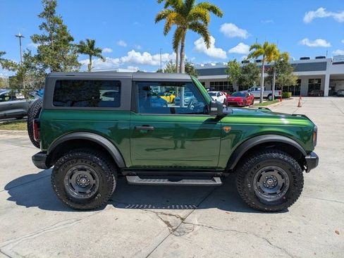 Certified 2025 Ford Bronco Badlands image 3