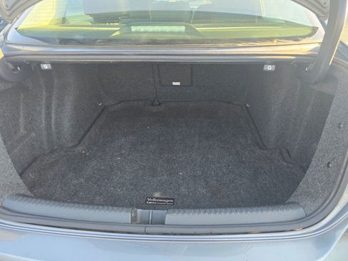 Used 2014 Volkswagen Jetta SE FWD image 13