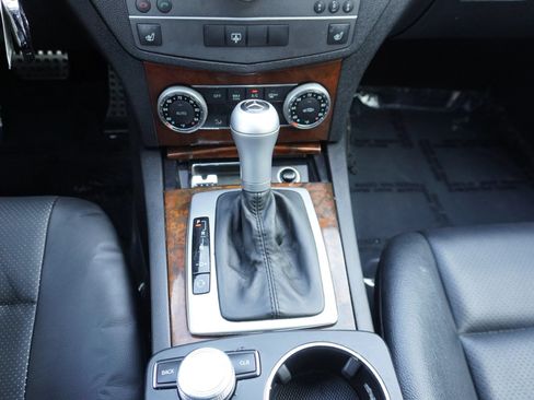Used 2011 Mercedes-Benz C 300 Sedan image 22