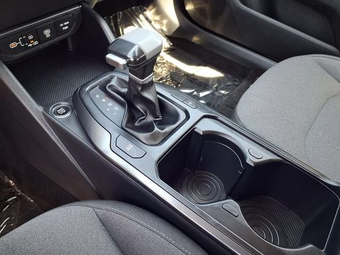 Certified 2025 Kia K4 FWD image 19