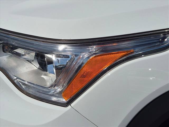 Used 2019 GMC Acadia SLE w/ Driver Alert Package I FWD image 8
