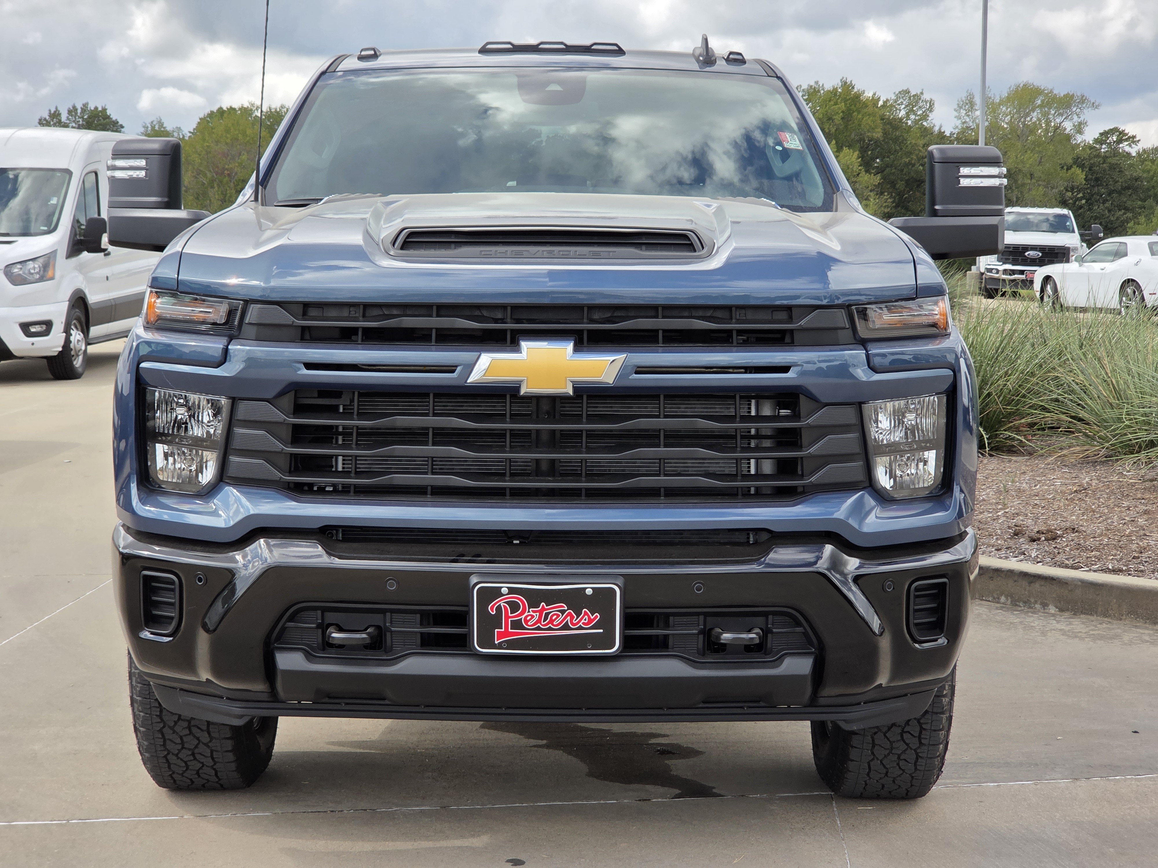 New 2026 Chevrolet Silverado 2500 Custom w/ Custom Value Package AWD/4WD image 2