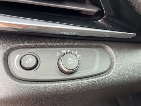 Used 2024 Buick Envista Sport Touring w/ Convenience I Package image 26