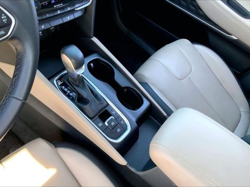 Used 2019 Hyundai Santa Fe Limited w/ Cargo Package image 15